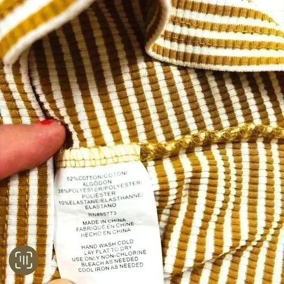 O’Neill Mustard Yellow & White Pinstripe Off Shoulder Ribbed Cropped Top Size L - Picture 10 of 12